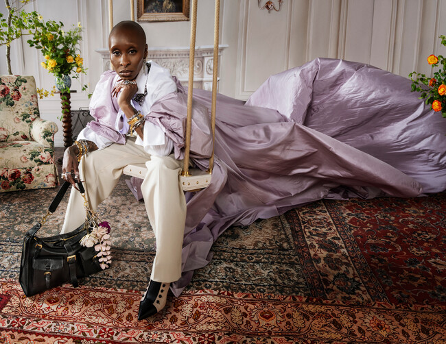 【マルベリー】再解釈された「ロクサンヌ」を発表。アカデミー賞ノミネート、エミー／トニー／グラミー賞受賞のシンシア・エリヴォを起用