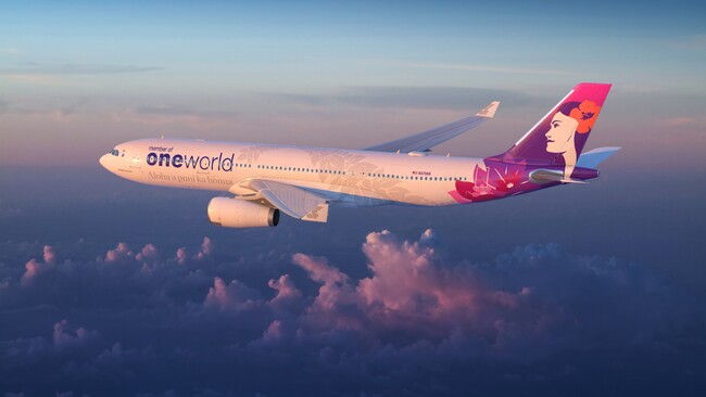 ハワイアン航空、oneworld(R)特別塗装機を公開 機体にハワイ語で「世界