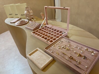 【トータルビューティーサロンcharme】韓国デザイナーとのコラボピアス・イヤーカフが新宿Flags「カ...