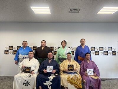 元幕内力士たちが本音で激突『ヤメ力士超相撲』発表記者会見を開催