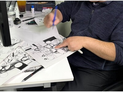 漫画『REVIVAL』1ページに2日かけることも。40年以上Gペンを握り続ける劇画家・松森茂嘉が貫く“手描き”の哲学を反映した続編・VOL.3が6月に発売決定！