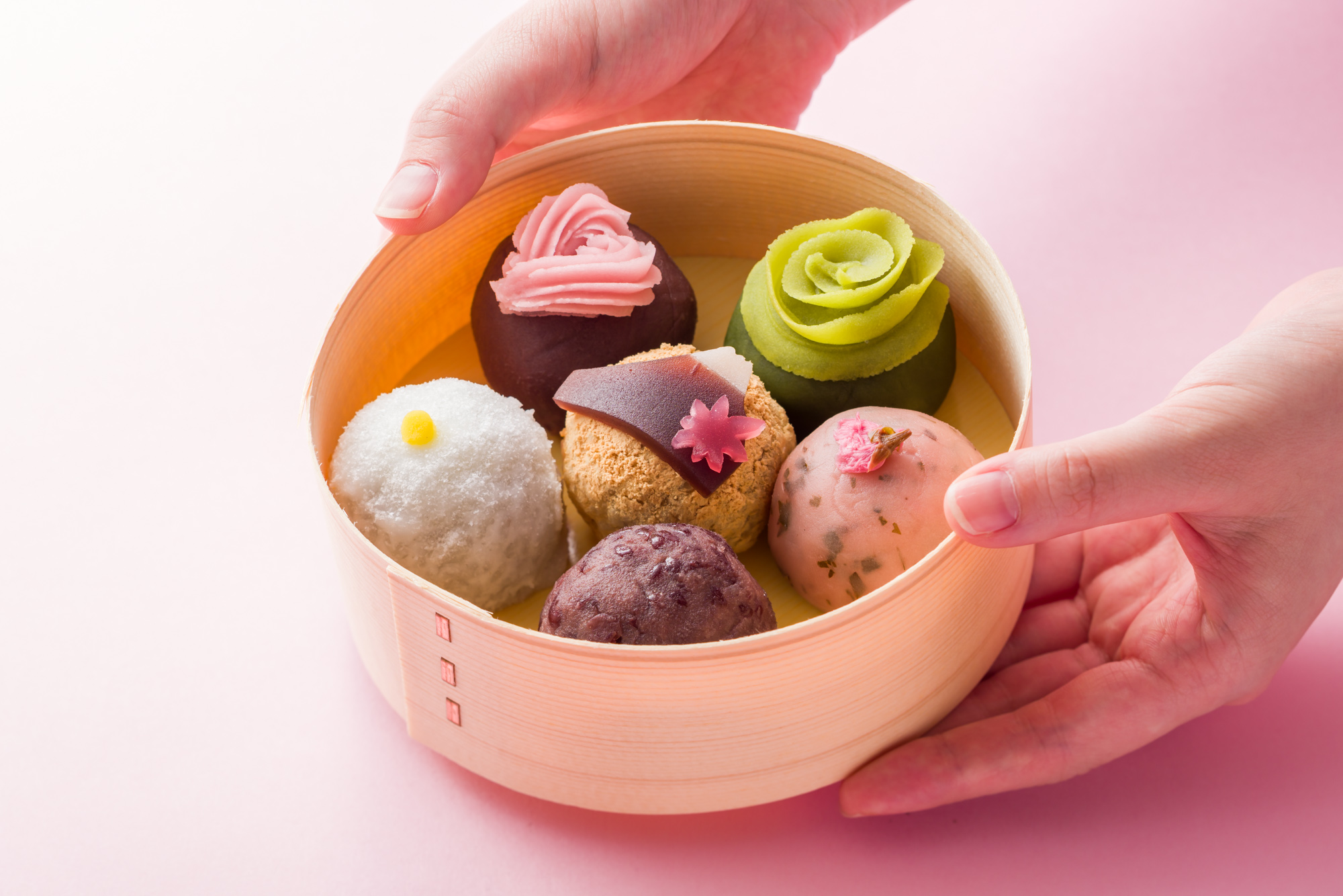 田子の月がお送りする「和菓子の日」 ～ ご予約限定商品「四季彩おはぎ（しきいろどり おはぎ）」