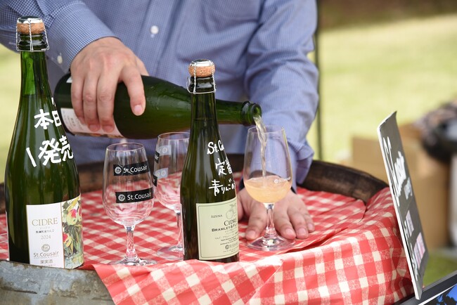 【イベント報告】「いいづなシードルガーデン2025」を開催しました。約800人が醸造家と会話を楽しみながら８社33種のシードルを飲み比べ