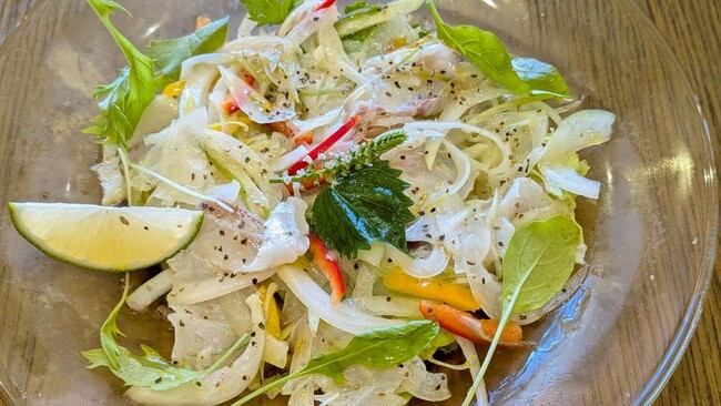 「あいご」を食べて!食べて! 海を救うランチクルーズ