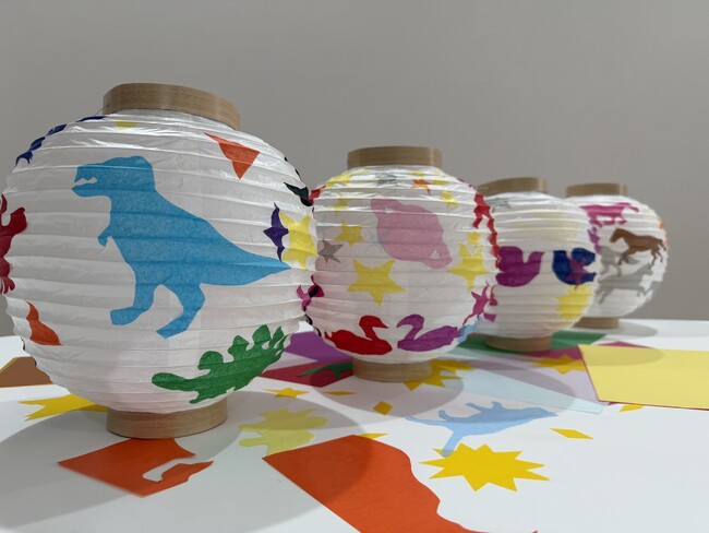 光を手に、まちを感じる。イラストレーター Natsu Yamaguchiとランタンをつくるワークショップを、TOM DIXON TOKYOで開催