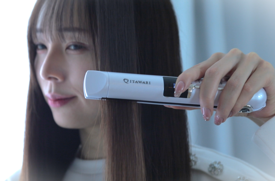 【髪通りが劇的に向上】　ITAWARIのコードレスヘアアイロンがさらなる進化を遂げて新登場