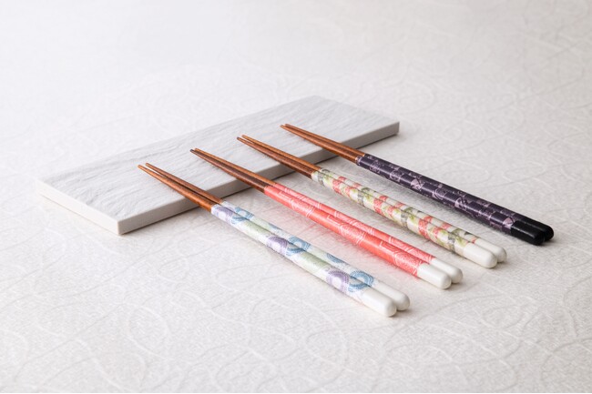 【新商品】カワイ（株） × （株）榛原 がコラボした「KURABI新シリーズ」を発売