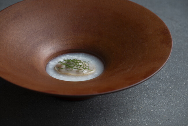 Healthian-woodで過ごす夜。旅するように、季節を食す。薄暮にひらく、五感をほどくフレンチ薬膳