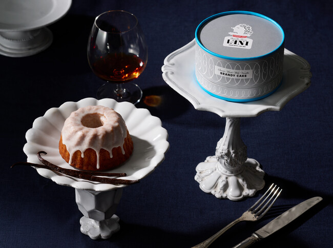 【阪神梅田本店】バニラとブランデーが描く、甘く芳醇な余韻。香りと見た目が華やかなスイーツが登場。「VANI(バニ)」より「ブランデーケーキ」を発売!【期間限定】