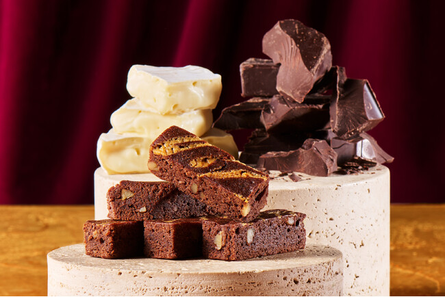 【冬季限定】今しか出会えない芳醇カカオとまろやかなカマンベールのマリアージュ。【THE DROS】から「ブラウニー〔カマンベール&カカオ〕」を期間限定新発売!