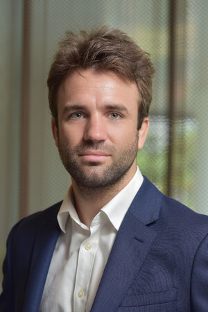 Ellerton & Co.、アダム・グールストン博士を日本市場の戦略顧問に任命