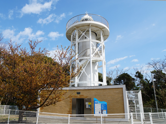 初島灯台を舞台にした「リアル宝探しイベント」初開催！10/25～11/3、ファミリーで楽しむ“宝島体験”がスタート
