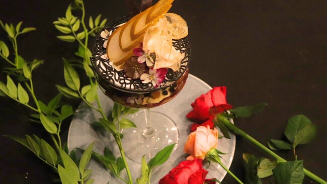 【完全会員制・住所非公開】EBISU FLOWER PARK 博多店限定 “フラワースイーツ懐石” 。五感で楽しむ唯一無二のスイーツ体験を提供開始