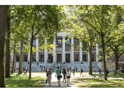 �p��Ŋw�ԗ͂��A��w�i�w�ɂȂ� �` �A���q���A�J�f�~�[�A�uUniversity Prep �v���O�����v2026�N�x�X�^�[�g