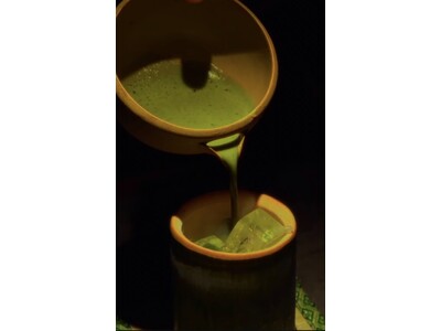 世界初「竹で飲む抹茶ラテ」がSNS総再生回数1.5億回を突破。築地発「IPPUKU」が提案する、伝統と地域を未来につなぐ新しい日本茶体験