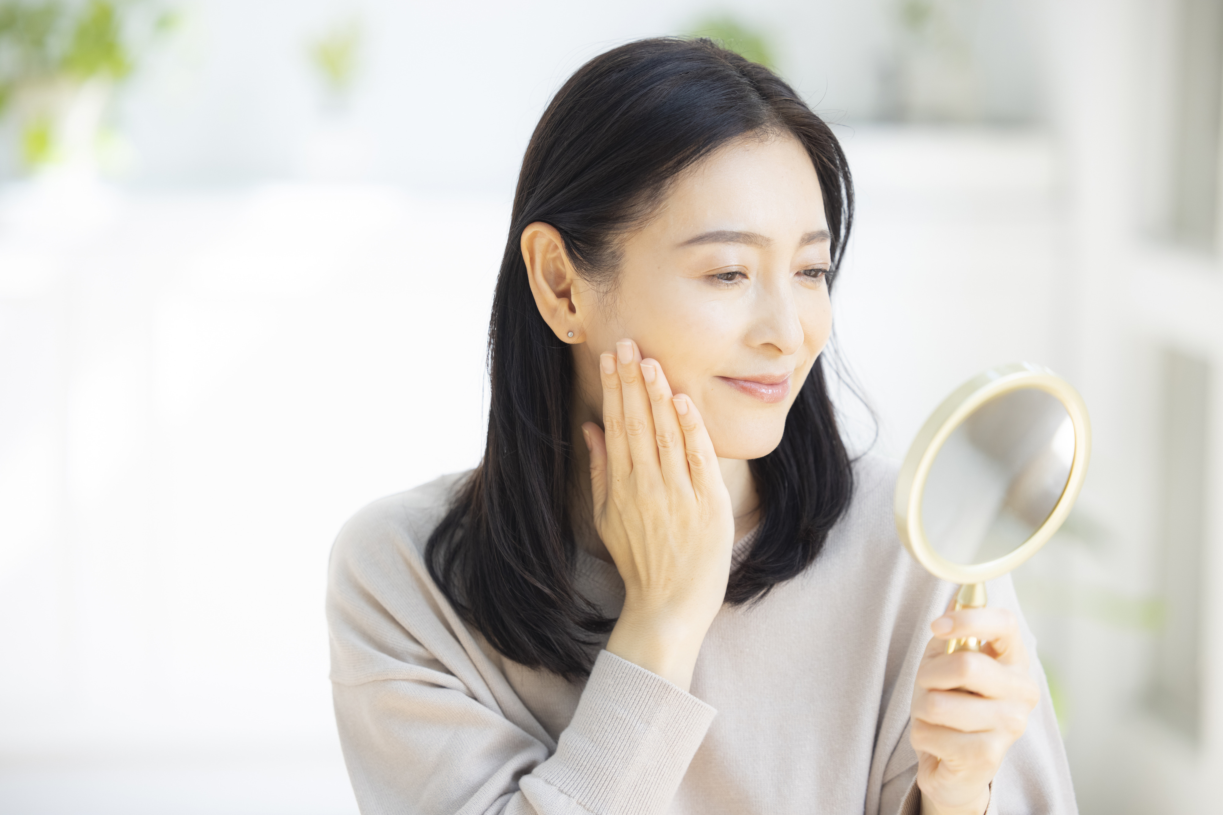 トワニー×花王メイクアップ研究所　「ほうれい線の見た目印象」に関する研究結果～「ほうれい線」の見た目の印象は、シワの深さだけでなく“頬のふくらみ”も重要な因子であることが明らかに～
