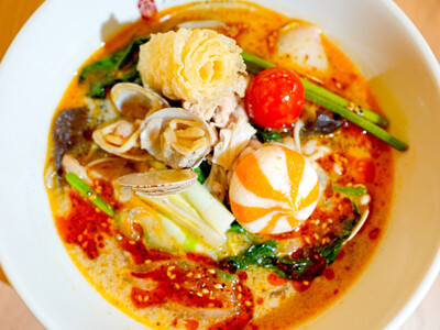 麻辣湯専門店『六星麻辣湯 by Sawada』迷ったらコレ！澤田の定番『ヤミツキッ！麻辣湯』が新登場！