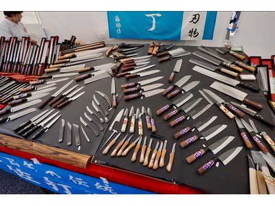 土佐打刃物発祥の地の名物祭り！そして本気の“かかし”も見逃せない「第42回　刃物まつり＆山田のかかしコン...