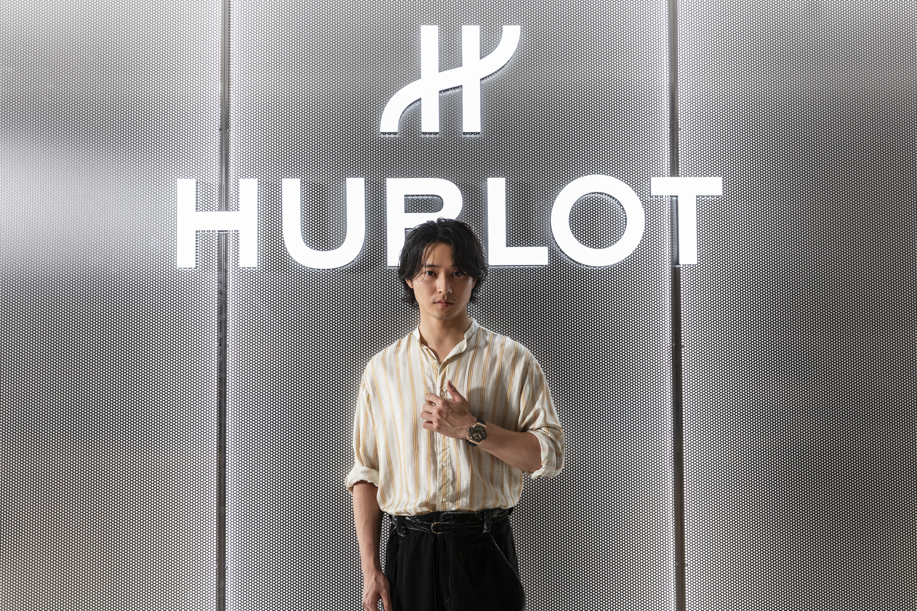 ウブロ アンバサダー 山崎賢人が「ビッグ・バン ナイト」に来場！