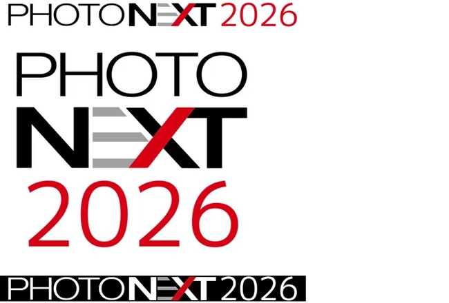 プレスリリース「フォトグラファーズ&フォトビジネスフェア PHOTO NEXT 2026に出展　オトナのための教習所「アダムとイブ」代表、小森華代氏が装着体験を実施」のイメージ画像