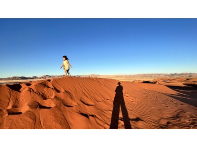 「100のまなざしを通じて伝える」世界一周写真展を開催中。