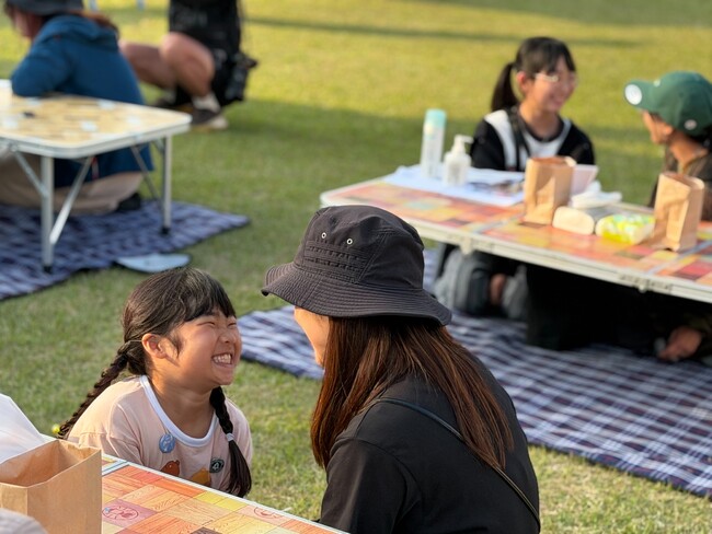 ヘア＆メイクアップアーティスト イガリシノブ、音楽フェス「ACO CHiLL CAMP 2026」にて親子参加型“こどもメ育”ブース『顔パズル！キッズメイクラボ』を開催