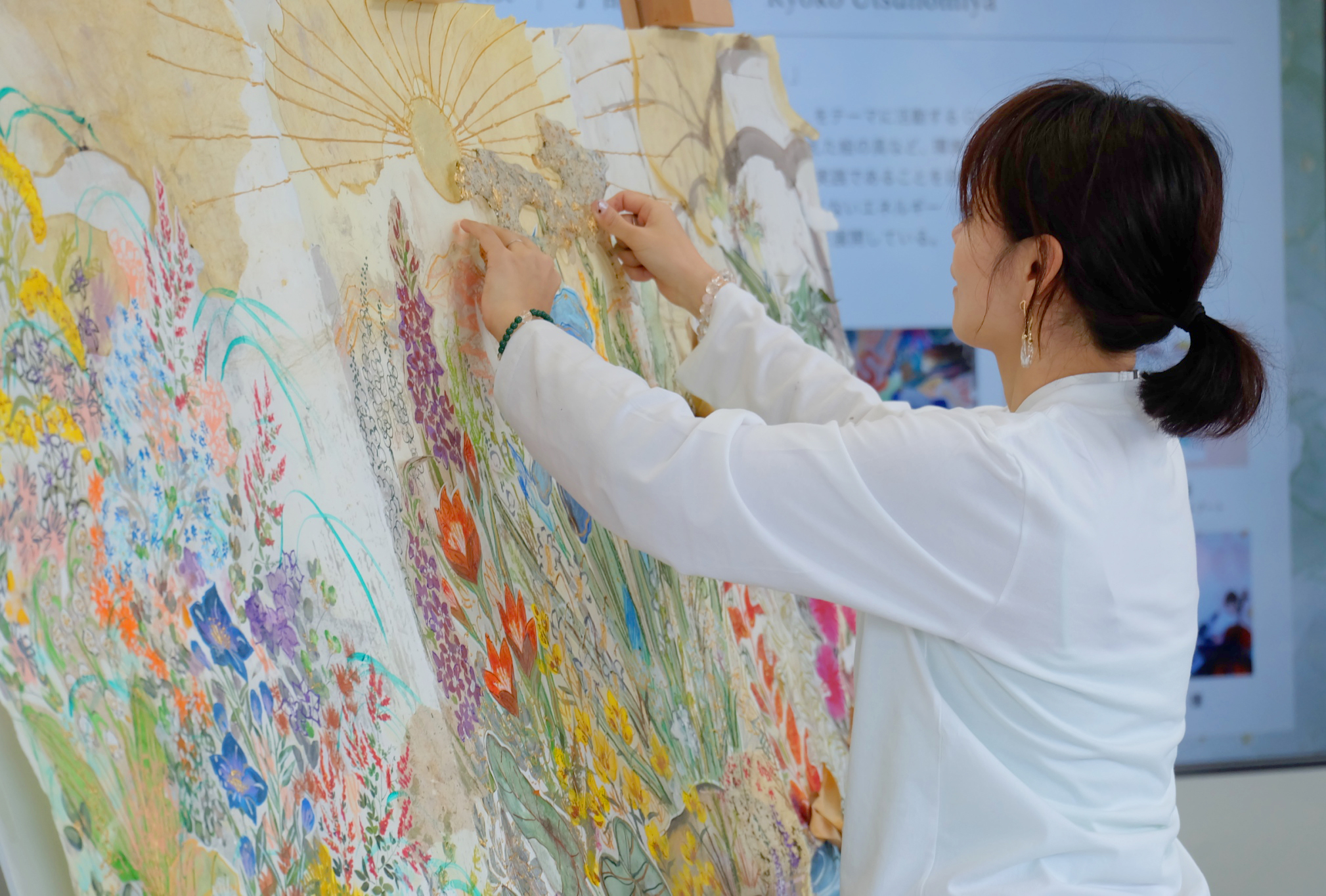 【大阪・関西万博2025】GXアーティスト・宇都宮涼子、“祈りと循環”を描くライブペイントを実施