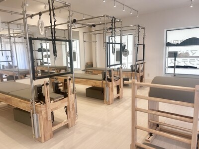 【前橋】＼4/1 NEW OPEN／整体×ピラティスで1度で効果を実感◎女性専用のパーソナルピラティスス...