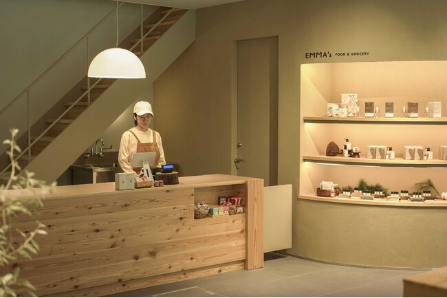 長野・蓼科の新たな観光スポットが誕生。上質な信州土産や季節の恵みに出逢える『EMMA’s FOOD & GROCERY』