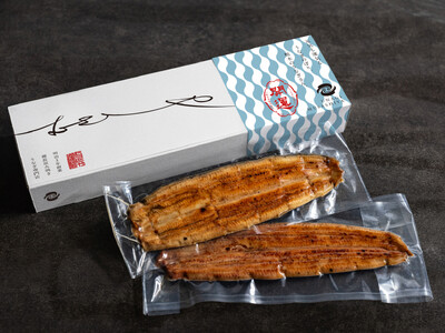 夏に食べたい贈りたい。150年の老舗うなぎ専門店がうなぎを祀る街から“開運”を贈る、御朱印付きうなぎギフ...