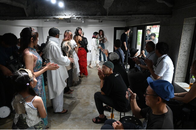 プレスリリース「札幌の新たなアート発信拠点「実験施設ZOKZOK」、お披露目イベントに150名が来場。10/9（土偶の日）の本格始動ではマルシェ開催や新プロジェクト公開、サポーター募集も。」のイメージ画像