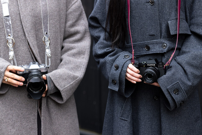 【Map Camera】 ファッションブランド「4 Silent Birds」のMODEカメラストラップシリーズ「STRIX」の取り扱いを開始しました