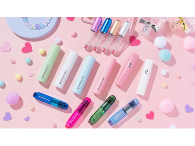 夏こそ ”香水を持ち歩く”。お気に入りの香水を「Perfume Pod」で、もっと気軽に、自由に持ち歩くスタイルを提案。