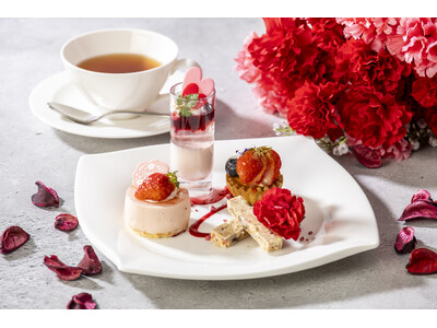 【母の日ギフトにぴったりな特典付き】ランチとしても楽しめるスペシャルメインディッシュ付き母の日アフタヌーンティー | 沖縄・ラグナガーデンホテル