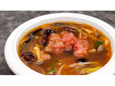 夏季限定アラカルト「炸醬麺」「トマト麻辣湯」を発売｜神戸壺中天