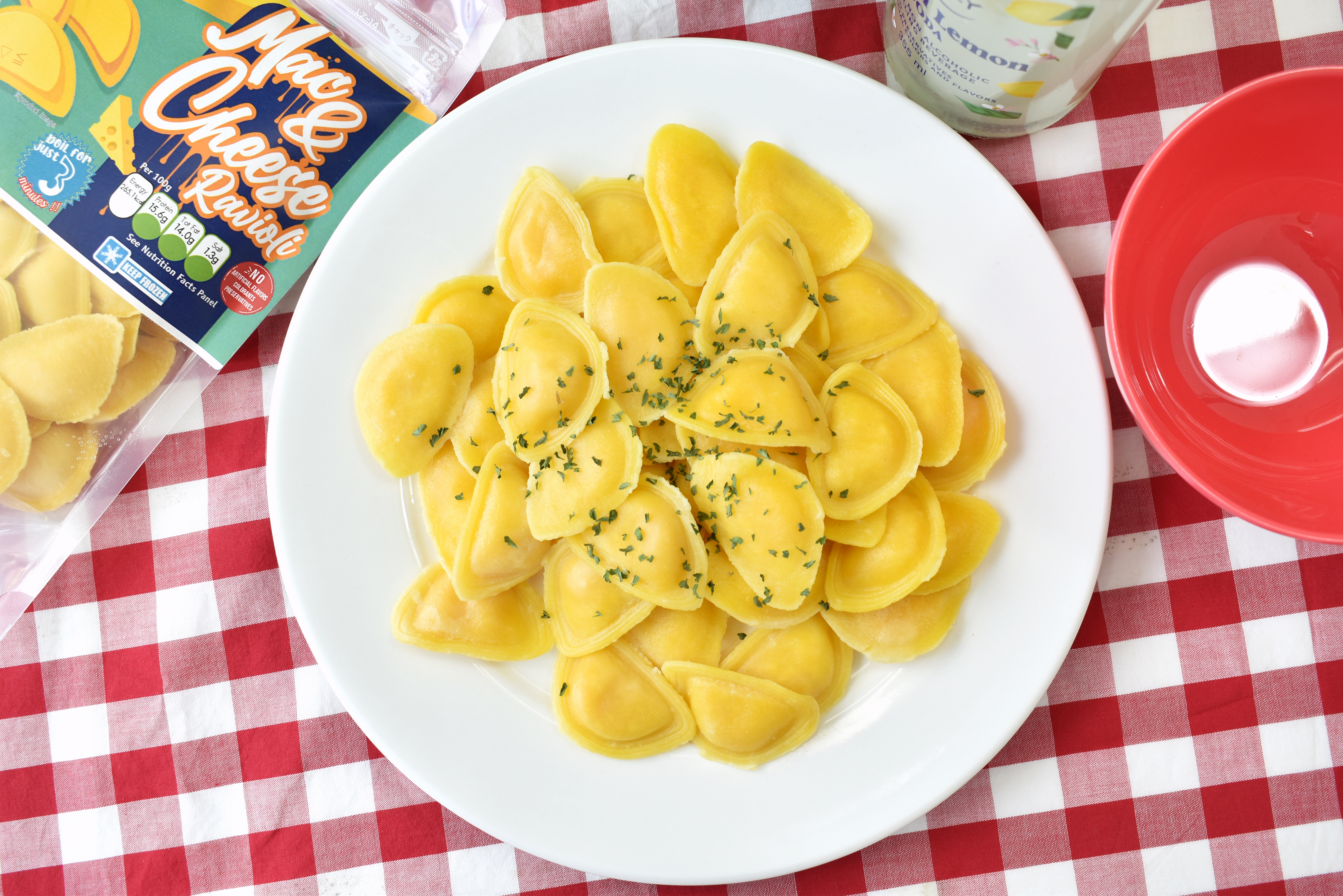 【ナショナル麻布】子どもから大人まで楽しめる！チェダーチーズをふんだんに使った、冷凍ラビオリ「マカロニ＆チーズ」が新発売