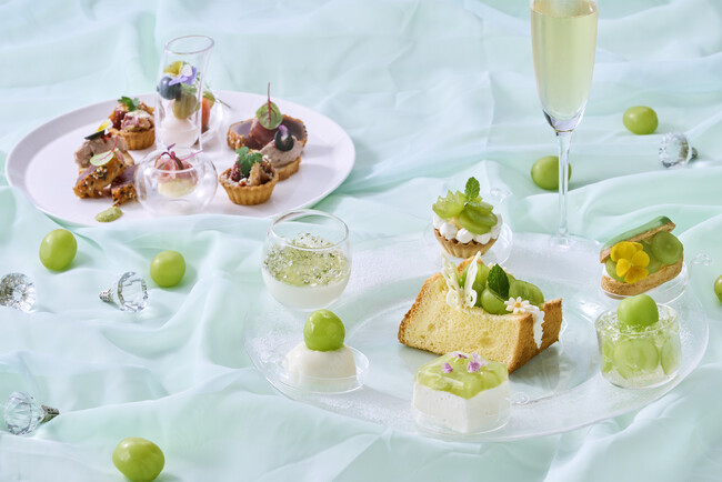 【リーガロイヤルホテル京都】映えすぎる!!秋のごほうび果実をご賞味あれ「シャインマスカット アフタヌーンティーセット」 販売