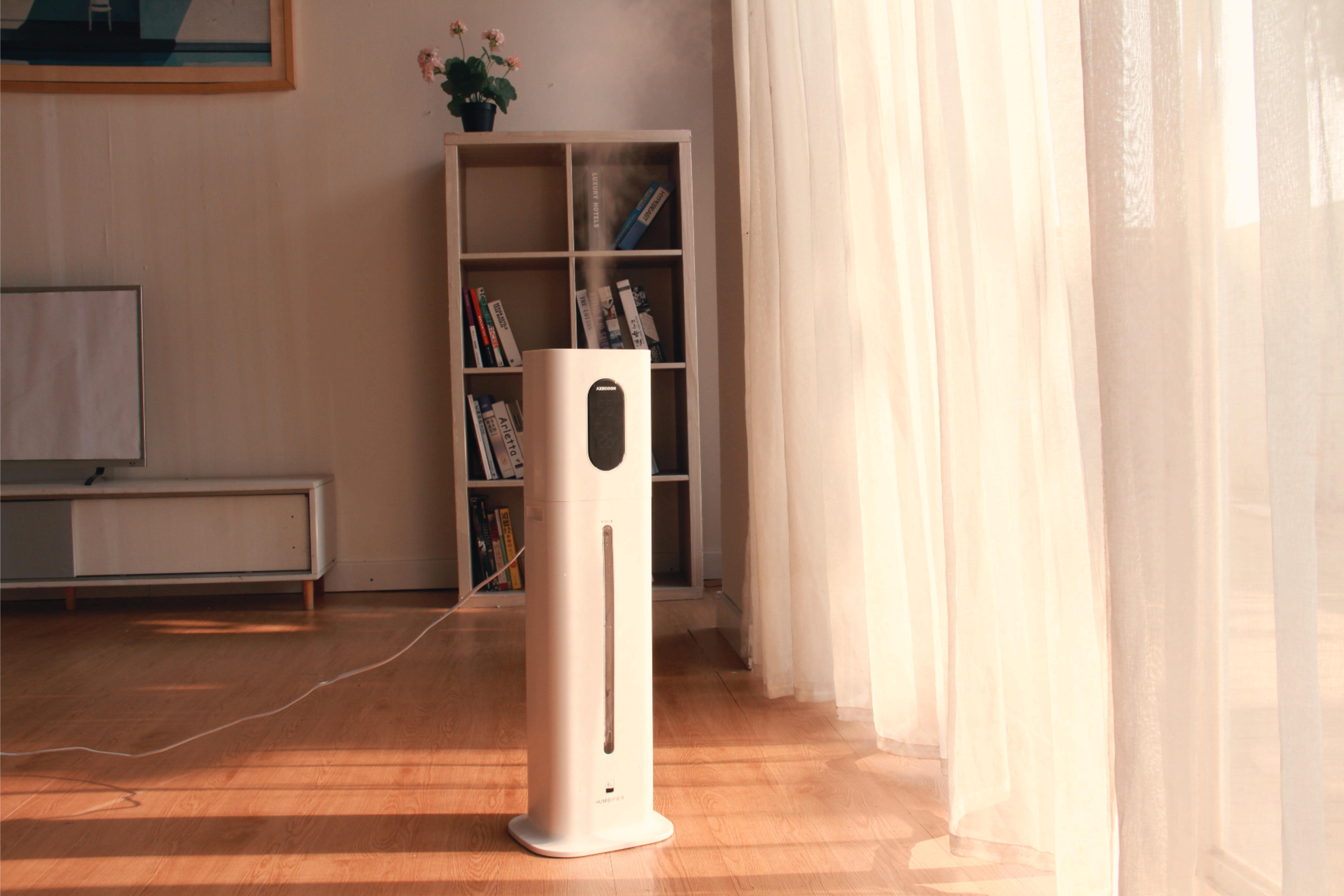 「HomeLink対応・Alexa認定」スマート操作で家中快適。KEECOON　8L大容量タワー型超音波加湿器（ KC-MH-033　WIFI）