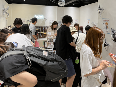 【GW期間中に1,000組以上が殺到】“その場で作れる”体験型アクセサリーショップ「らぶlab」、一部店舗で終日行列に。関西エリア初出店＆IPコラボも始動