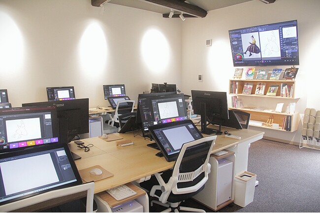 北陸初・金沢に”対面式”デジタル絵画アカデミー誕生　「EI デジタルデッサンアカデミー」が 8 月 9 日、金沢にグランドオープン