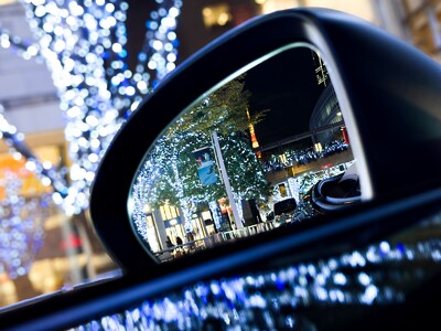 マツダ、「MAZDA TRANS AOYAMA」でクリスマス期間限定のイベントを開催