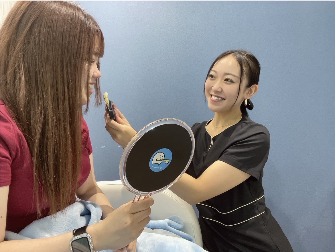 「ホワイトニングカフェ仙台店」が新店長就任を記念し、「リピーター・学生・ブライダル向けキャンペーン」を開始。セルフホワイトニングで“自分磨きの一歩”を