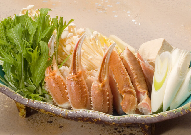 期間限定！積丹の旅館が贈る「北の海の幸・タラバガニ贅沢御膳」