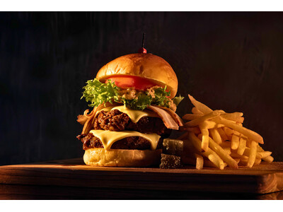 【MUNI KYOTO】Riverside Cafe MUNI にて「MUNI 近江牛100% チーズバーガー」数量限定で提供開始