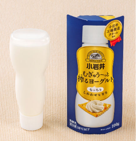 小岩井 むぎゅう～っと搾るヨーグルト」の容器が「2026日本