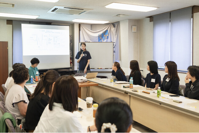 金融機関で働く女性がキャリアについて考える自主交流会「アフタヌーン・井戸端ダイアログ」を9月6日に開催。14金融機関から約20名が参加し自分らしい働き方について対話