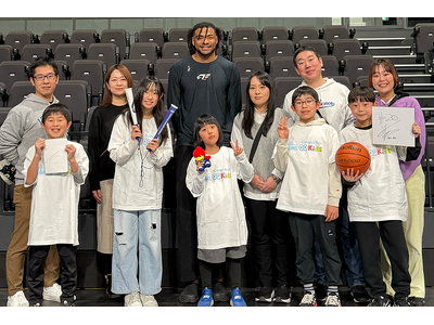 ���w�����v���o�X�P�I��ɉp��Œ��ڃC���^�r���[ B.LEAGUE�u�t�@�C�e�B���O�C�[�O���X���É��v��QQ�L�b�Y�����ǂ��L�ґ̌������{