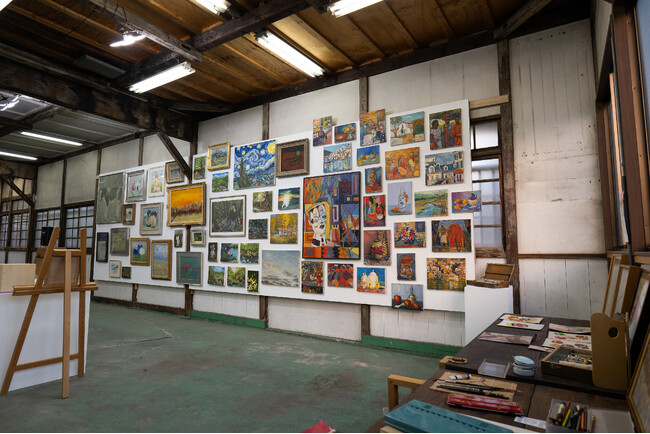 【八王子芸術祭2025】八王子市内に眠る画材と作家の発掘及びアーカイブ