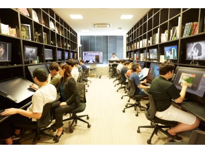 教育機関では日本初。城西国際大学メディア学部が31.5型液晶ペンタブレット「Wacom(R) Cintiq(R) Pro 32」を、一教室全PC用に導入