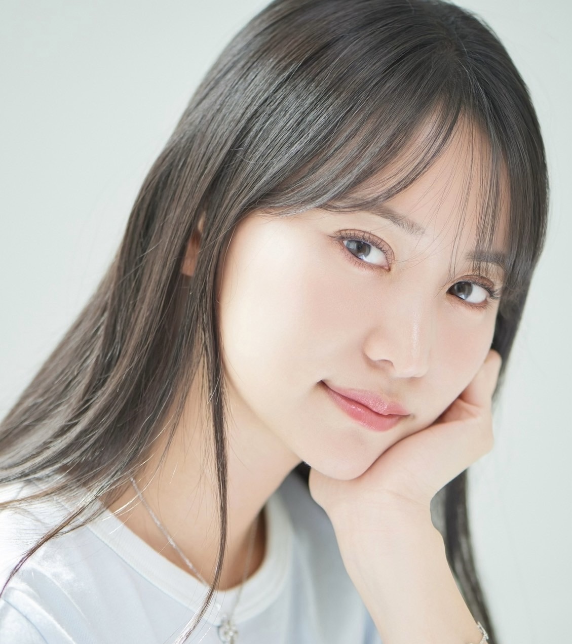 新アイドルグループ「sllow」「SHAKEBE」デビュー